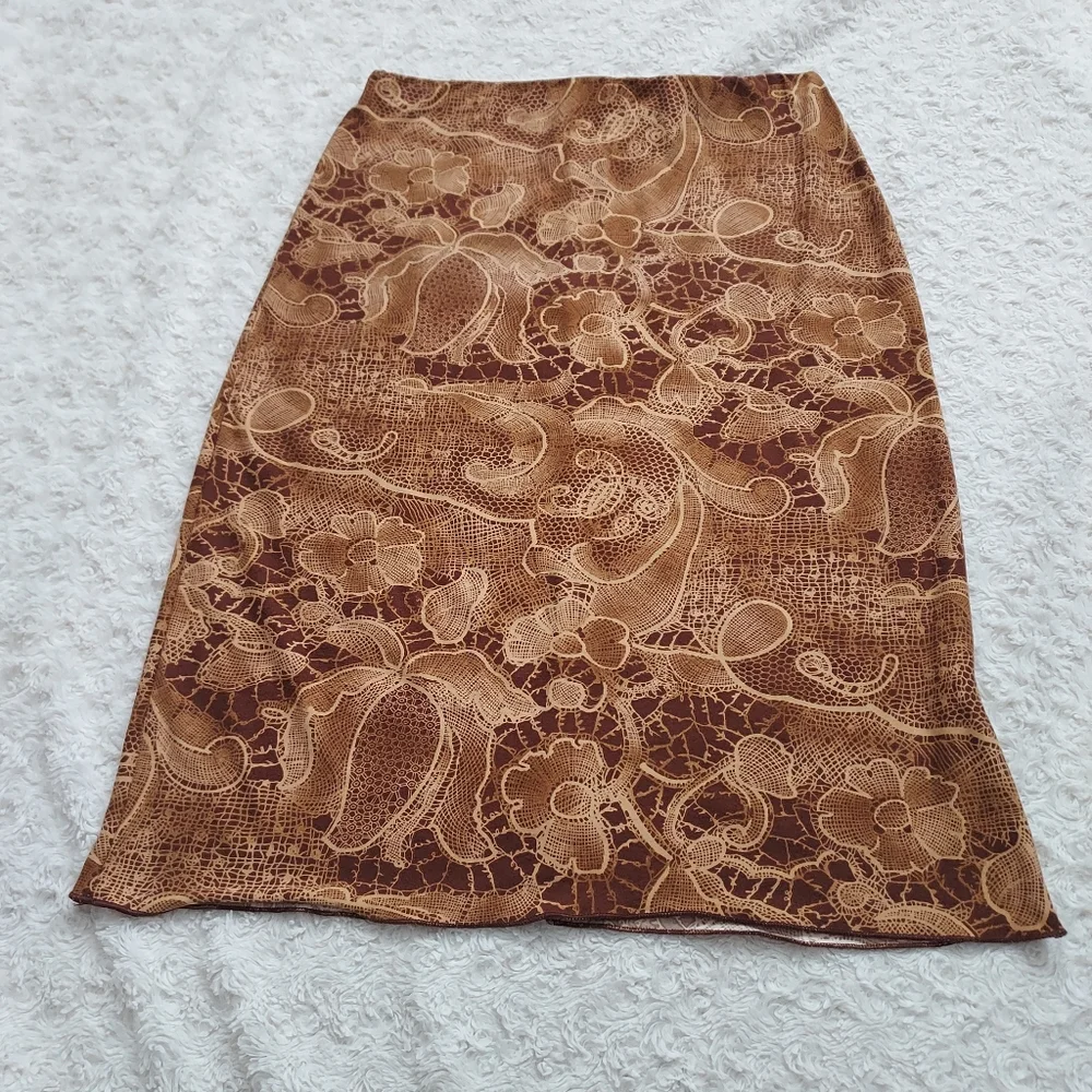Forever 21 Contemporary Brown Floral Patterned Skirt Feminine Chic Medium